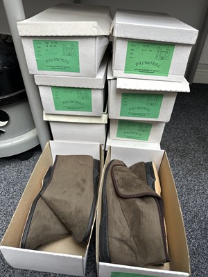 Lot 54 - 10 Pairs of Various Style & Size House Shoe/Slippers