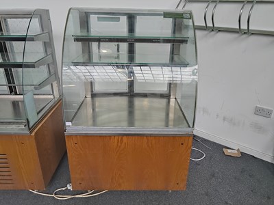 Lot 254 - Bakery food display cabinet chilled