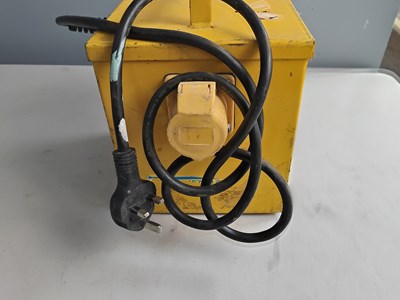Lot 52 - 110v yellow single output transformer