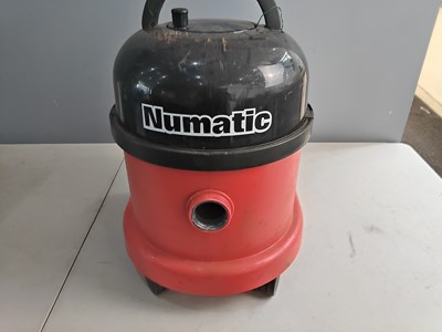 Lot 61 - Numatic 110v red vacuum base unit only