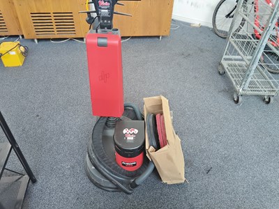 Lot 202 - Victor Europa 450 super floor buffer