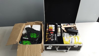 Lot 14 - Tattoo set in box