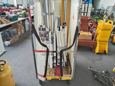 Lot 205 - Cage of assorted blinds
