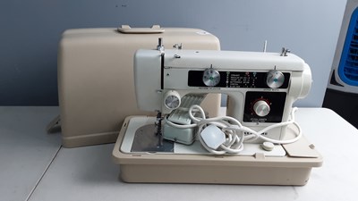 Lot 225 - New home sewing machine