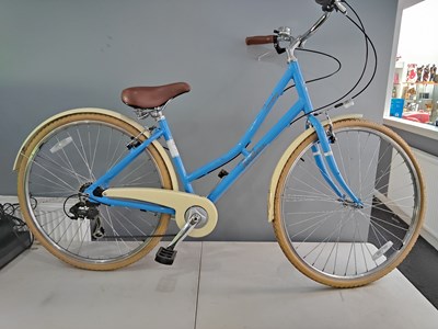Lot 230 - Pendleton somerby classic ladies bike