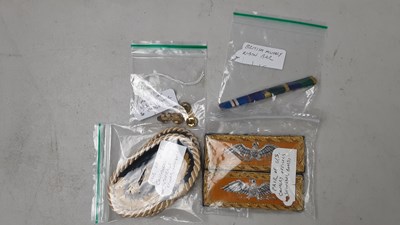 Lot 193 - A Collection Of Military Items