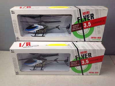 Lot 7 - Mini flyer rc helicopter x3