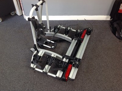 Lot 261 - Atera car mounted bike rack holds 4 bikes working with locking key