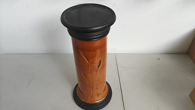 Lot 138 - Ceramic Plant Or Candle Stand