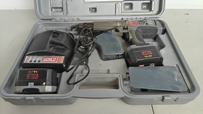 Lot 207 - Senco duraspin cordless screw gun Tested working