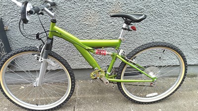 Lot 221 - Apollo guru men’s hybrid bike