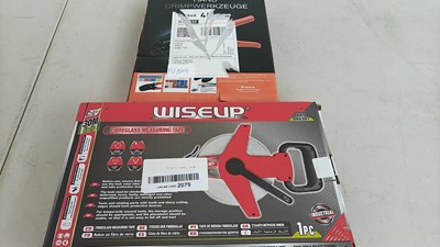 Lot 232 - Crimping tool with accessories and measuring tape