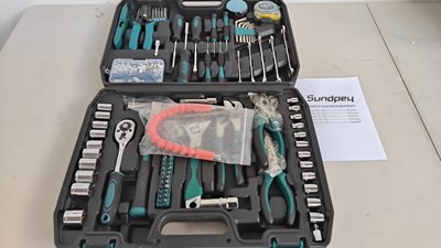 Lot 3 - 281 piece tool kit