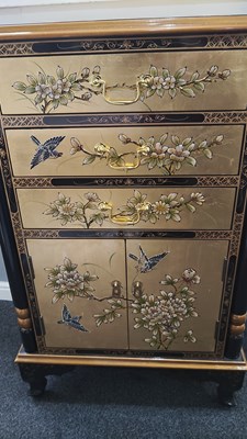 Lot 123 - Oriental Style Drawer Cabinet