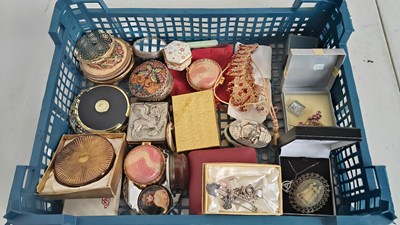Lot 44 - Qty Of Jewellery, Pill Boxes & Lady’s Makeup Compact