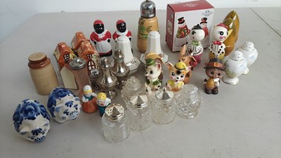 Lot 223 - Collection of salt and pepper dispensers