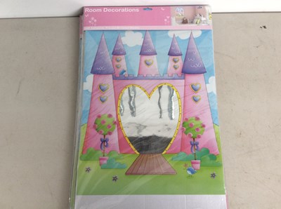 Lot 122 - 11 Self Adhesive Room Decorations Packs