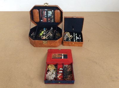 Lot 159 - Qty Of costume jewellery