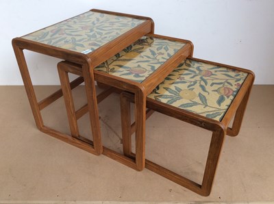 Lot 144 - Glass Topped Wooden Nest Of Tables