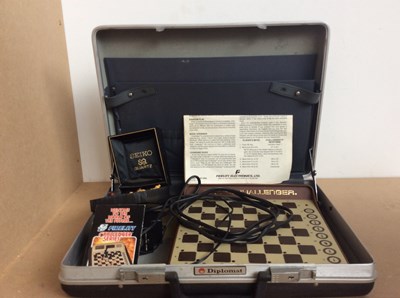 Lot 84 - Sensory Chess Challenger 8” Fidelity SCC, Original Paperwork