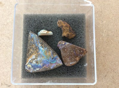 Lot 138 - Collection Of Opal Pieces