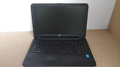 Lot 133 - HP laptop with i3 processor fully reset with windows no charger