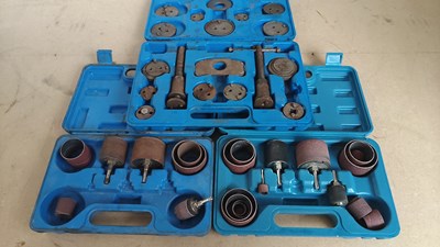 Lot 15 - Brake calliper kit and 2 honing kits