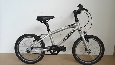 Lot 231 - Kids Ridgeback Hard Frame Bike
