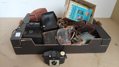 Lot 4 - Job lot of vintage camaras