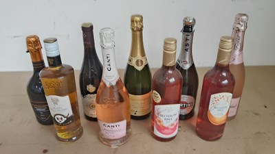 Lot 64 - 9 bottles of assorted alcohol