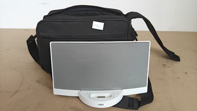 Lot 30 - Bose music system