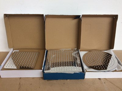 Lot 16 - 3 x rainfall shower heads