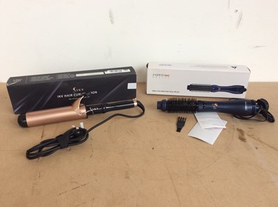 Lot 78 - 2 x women’s hair curling iron brush
