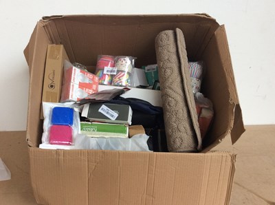 Lot 178 - Box of misc all driffent items in box