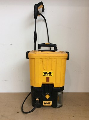 Lot 145 - Wolf freedom pressure washer