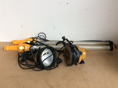 Lot 181 - 4x worksite lights