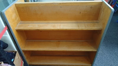 Lot 194 - Mobile school / library book stand
