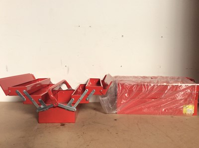 Lot 70 - 2x 5 tray metal toolboxes