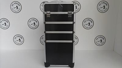 Lot 73 - Large black makeup case with wheels