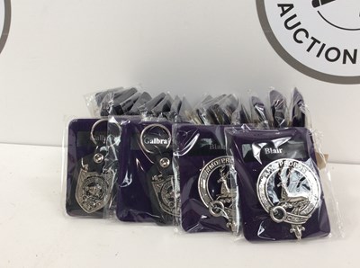 Lot 88 - 20x clan badges