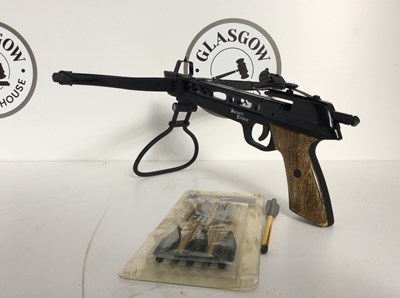 Lot 143 - Decorative Barnett Trident Mini Crossbow With Bolts