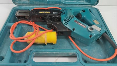 Lot 165 - Makita screw gun 110v in case