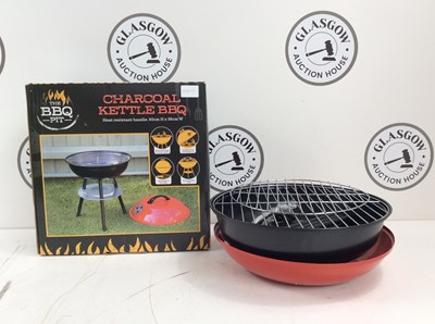 Lot 175 - Charcoal kettle bbq with 2 lights