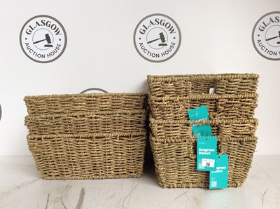 Lot 28 - 7 seagrass baskets