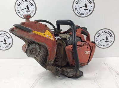 Lot 30 - Hilti petrol concrete saw