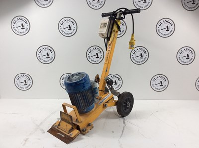 Lot 73 - Chint SPE 110v electric floor scraper