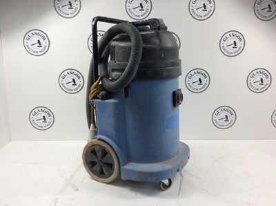 Lot 92 - Numatic cvd900 wet/dry vac