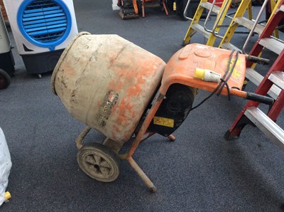 Lot 197 - Minimix 150 cement mixer tested