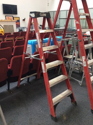 Lot 185 - Clow red ladder 5 step