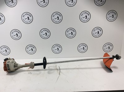Lot 79 - STIHL FS 38 petrol grass strimmer